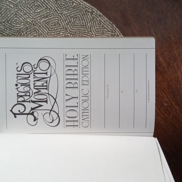 Vintage Precious Moments Bible - Picture 3 of 8